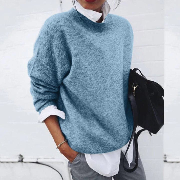 Women's Loose Fit Cashmere Sweater in blue